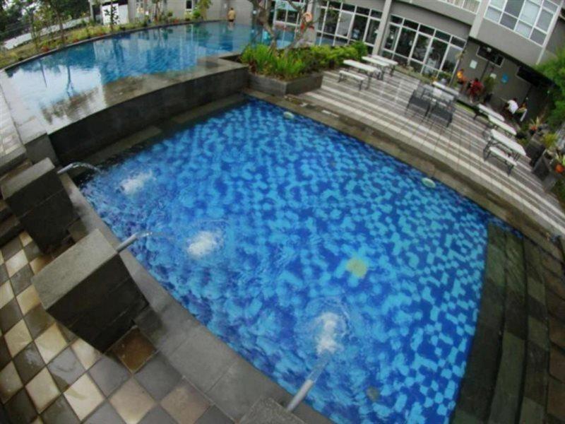Cimahi Valore Hotel מראה חיצוני תמונה