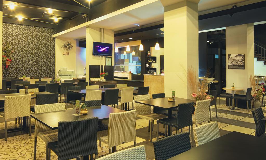 Cimahi Valore Hotel מראה חיצוני תמונה