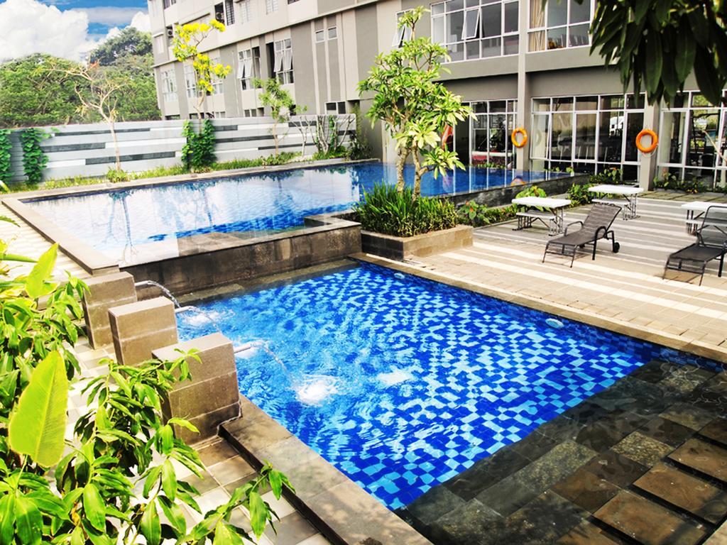 Cimahi Valore Hotel מראה חיצוני תמונה