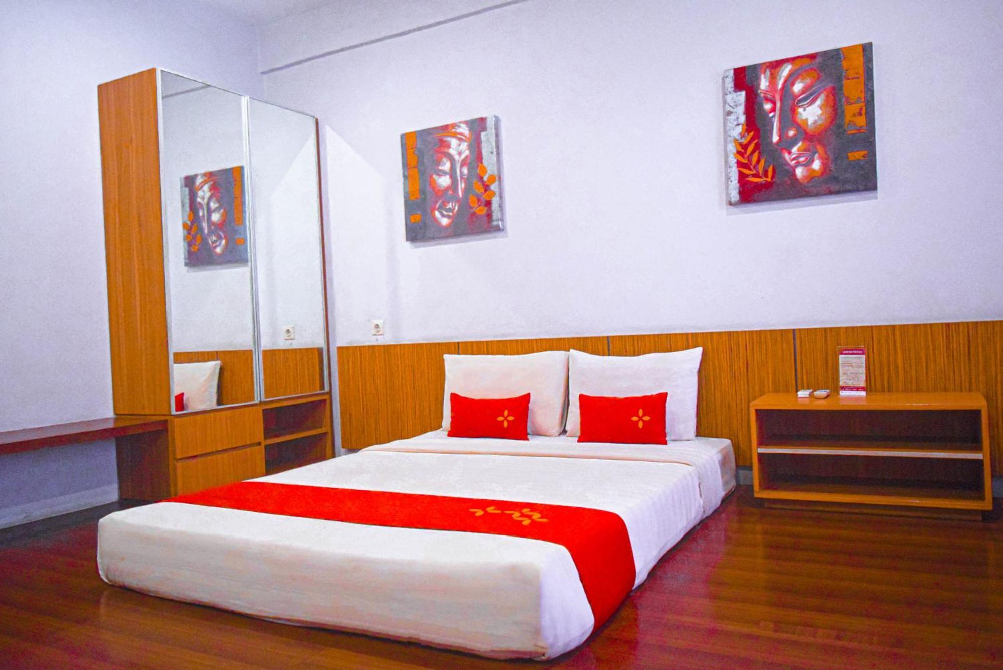 Cimahi Valore Hotel מראה חיצוני תמונה