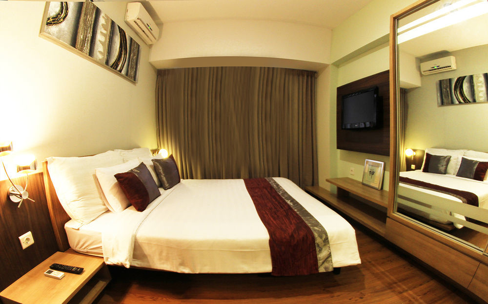 Cimahi Valore Hotel מראה חיצוני תמונה